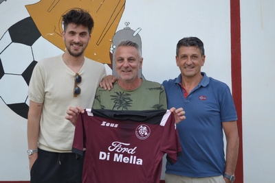 Il DS Giacomo Parti, il nuovo mister Simone Sereni, il DT Alessio Di Mella